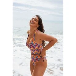 PrimaDonna Swim Kea 4010839 Bikini-Top Rainbow Paradise 75C -Outlet WATERCULT Store d8539056c0cb27f7714261fd226b52b3 pdsw kea catalog 4010839 rbp ss23 01