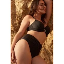 PrimaDonna Swim Solta 4010110 Bikini-Top Schwarz 75D 10 PrimaDonna Swim Solta 4010110 Bikini-Top Schwarz 75D -Outlet WATERCULT Store e255057f038aea2d253b9048ade56ca2 pdsw solta catalog 4010110 zwa 4010151 zwa ss23 02